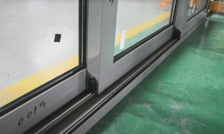 优质断桥铝隔音推拉门